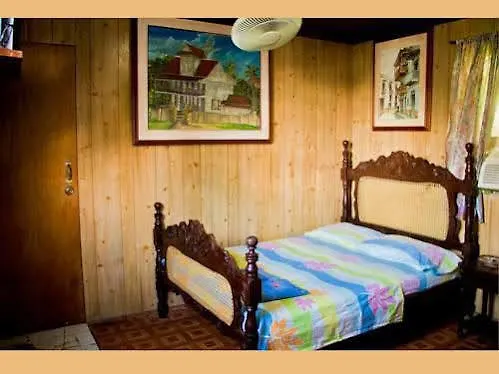 Yellow Moon Guesthouse & Apartments San Andrés Colombie