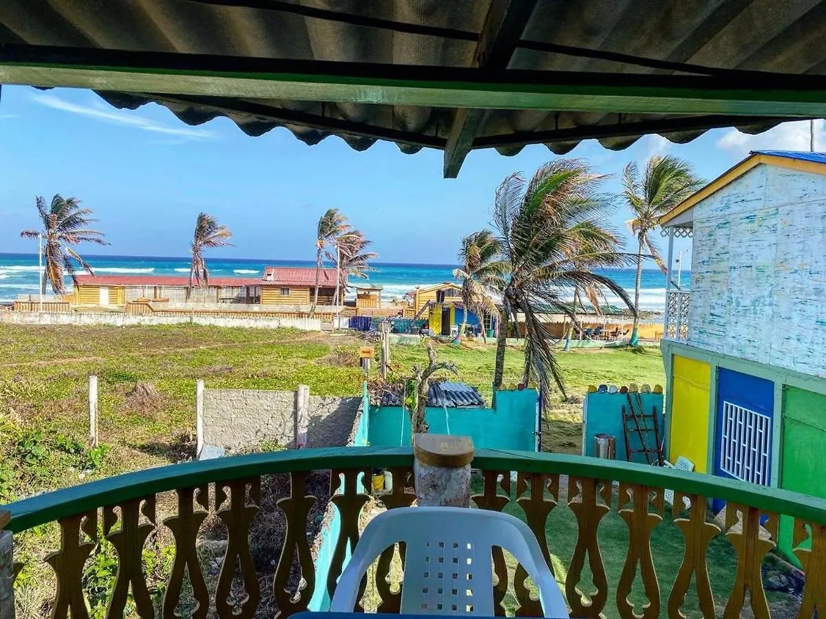 Yellow Moon Guesthouse & Apartments San Andrés