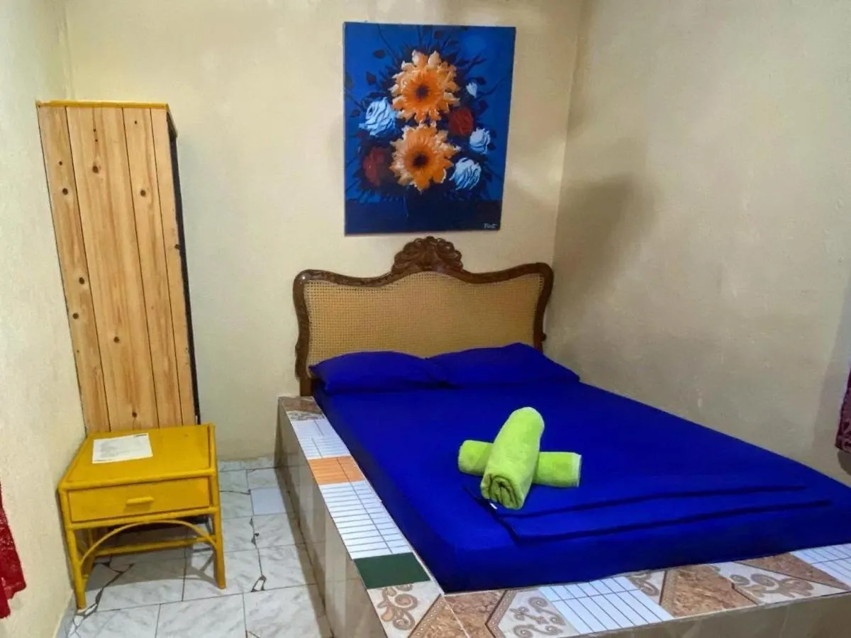 Apart Otel Yellow Moon Guesthouse & Apartments San Andrés