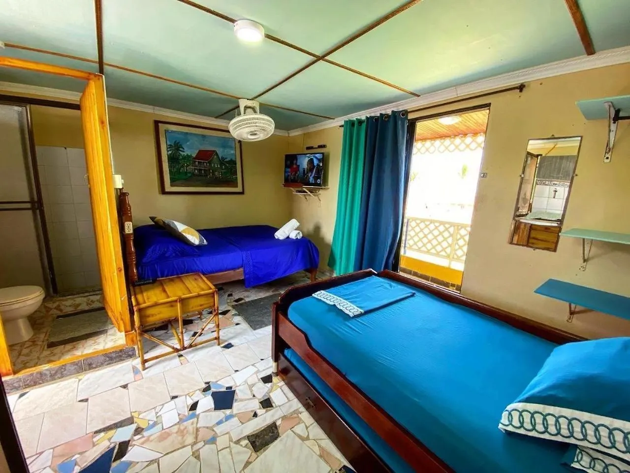 Yellow Moon Guesthouse & Apartments San Andrés Colombie
